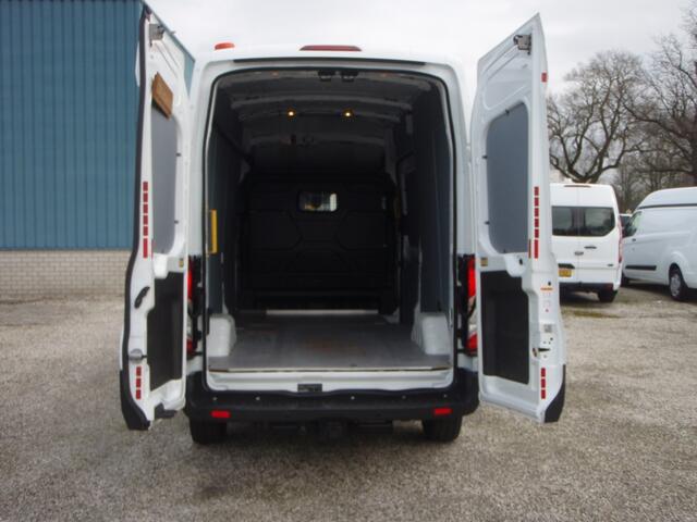 Ford TRANSIT 350 L3 RWD Trend 120950 km bj 18