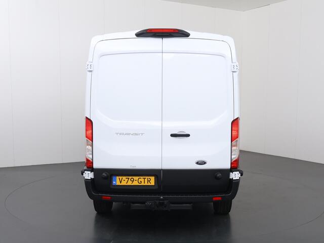 Ford TRANSIT 350 | 2.0 TDCI | L3 H2 | Trend | TREKHAAK 2500 KG AHW | CLIMATE CONTROL | NAVIGATIE | PARKEERSENSOREN V+A | CRUISE CONTROL | BIJRIJDERSBANK | LAADRUIMTE PAKKET | APPLE CARPLAY / ANDROID AUTO | STOEVERWARMING