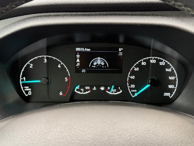 Ford TRANSIT 350 2.0 TDCi 130PK L2H2 / Laadlift / Koeling / NL Auto NAP / Zonnepanelen / Navi / Koelwagen / Laadklep