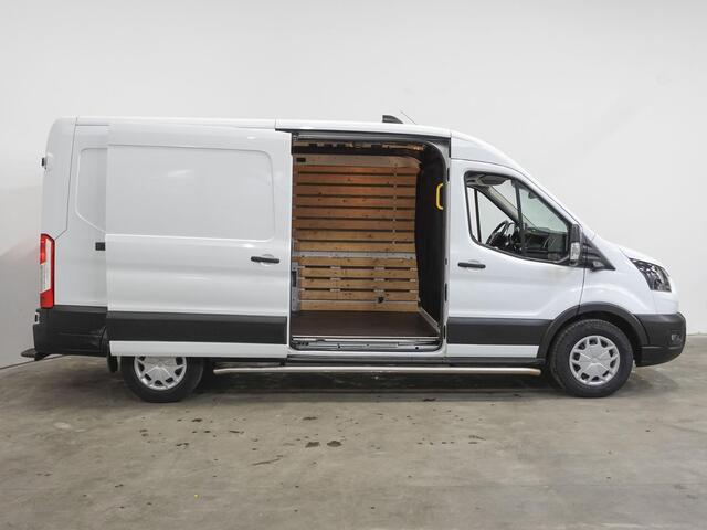 Ford TRANSIT 330 2.0 TDCI L3H2 Trend Airco Adaptive Cruise Control Navigatie Trekhaak