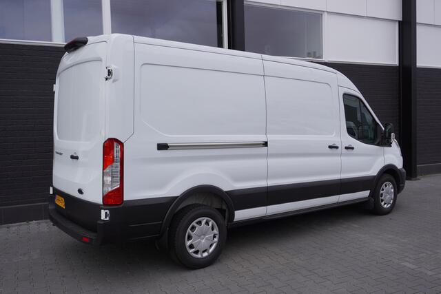 Ford TRANSIT 330 2.0 TDCI L3H2 170PK Automaat EURO 6 - Airco - Navi - Cruise - Camera - ¤22.900,- Excl.