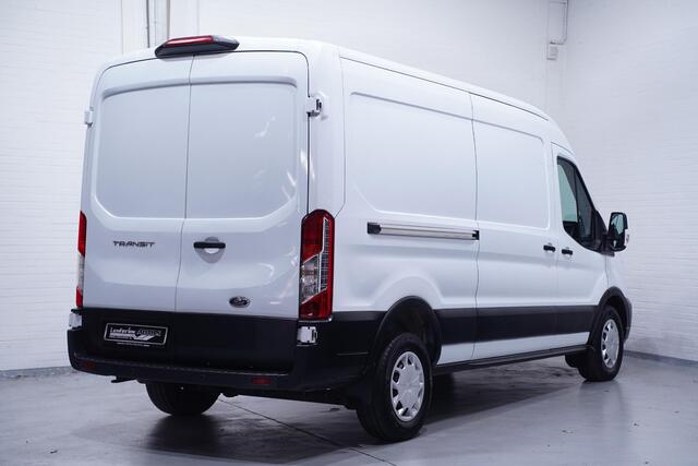 Ford TRANSIT 2.0 TDCI 130 pk L3H2 Trend Airco, Apple Carplay Cruise control, Laadruimte Pakket, PDC V+A, 3-Zits
