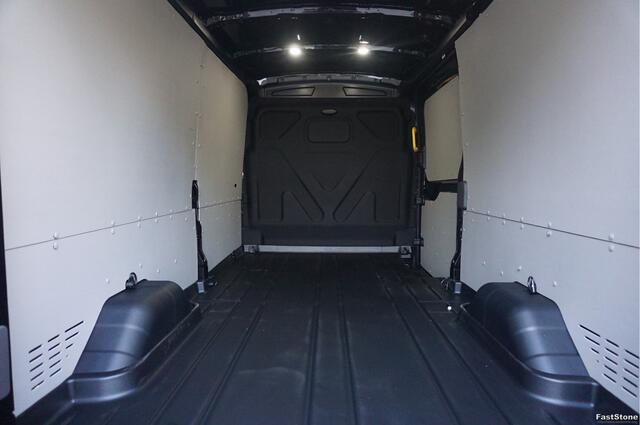 Ford TRANSIT 350L L3H2 Trend AUT-10 RWD 165PK BPM VRIJ 3.5T Trekhaak, Navi, Adap. Cruise, 360° Cam!! NR. A146