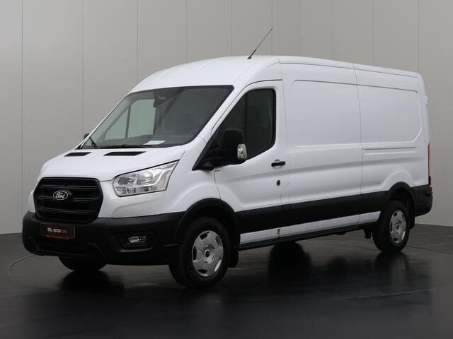 Ford TRANSIT 130PK L3H2 | Navigatie | Camera | Airco | Fabrieksgarantie | Cruise | Trekhaak | Betimmering | 3-Zits