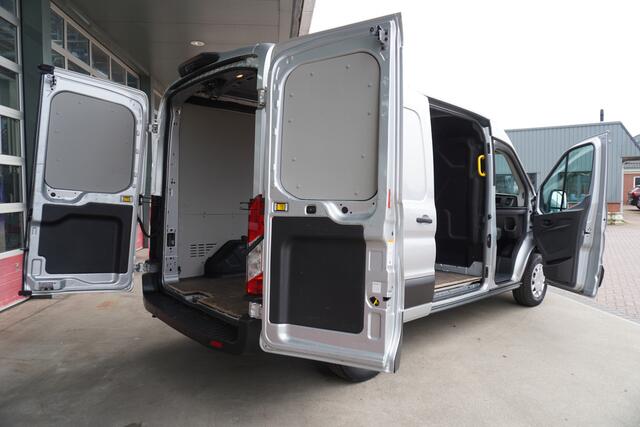 Ford TRANSIT 350M 2.0 TDCI 130PK L2H2 Trend Automaat nr. V157 | Airco | Cruise | Navi | Camera