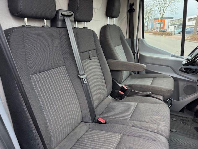 Ford TRANSIT 330 2.0 TDCI 170pk Euro 6 L2 H2 Trend Airco,Navigatie,Camera,3 Zits