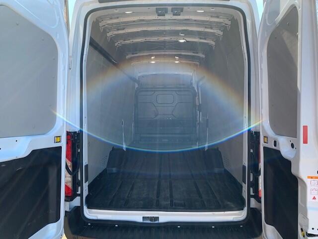 Ford TRANSIT 350 2.0 TDCI L3H3 Trend RWD 19.000 km