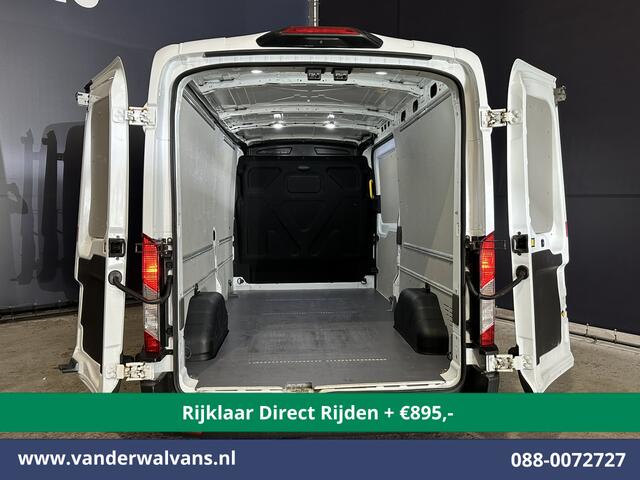 Ford TRANSIT 2.0 TDCI 131pk L3H2 Euro6 *Rijklaar Direct Rijden* Airco | Camera | Navigatie | Apple Carplay | Android Auto | Stoelverwarming Verwarmde voorruit, Cruisecontrol, Parkeersensoren, Elektrisch verstelbare bestuurdersstoel, Bijrijdersbank