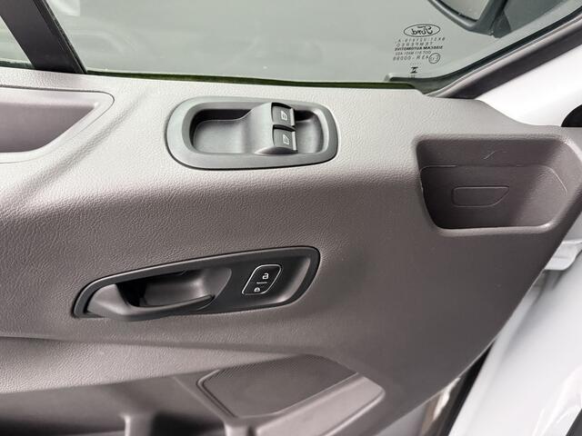 Ford TRANSIT 2.0TDCi 130PK L3H2 | 2023 | Euro 6 | Airco | Cruise | 3-Zits