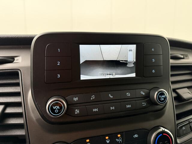 Ford TRANSIT 2.0TDCi L4H3 Jumbo | Trekhaak | 3-Zits | Airco | Cruise | Betimmering