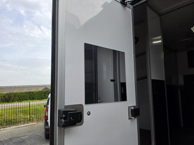 Ford TRANSIT 350 2.0 TDCI L2 170 PK Automaat Paardenwagen JL