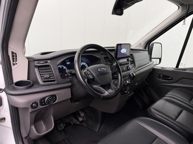 Ford TRANSIT 2.0TDCi 130PK L3H2 Dubbele Cabine | 7-Persoons | Navigatie | Camera | Airco | Cruise