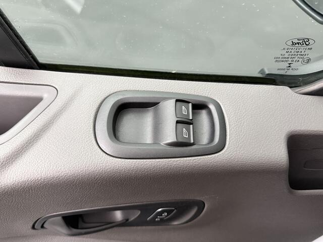 Ford TRANSIT 2.0TDCi 130PK L2H2 | Multimedia | Airco | Cruise | Betimmering