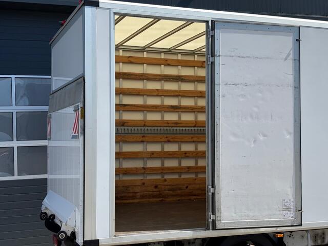 Ford TRANSIT Bakwagen 2.0 TDCI 129pk / Laadklep / Luchtvering / Stoelverwarming / Carplay / Airco / Cruise / Camera / Navi