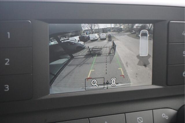 Ford TRANSIT 350L 130PK L3H3 BPM VRIJ!! Airco, Cruise, Camera, Trekhaak!! NR. J01*