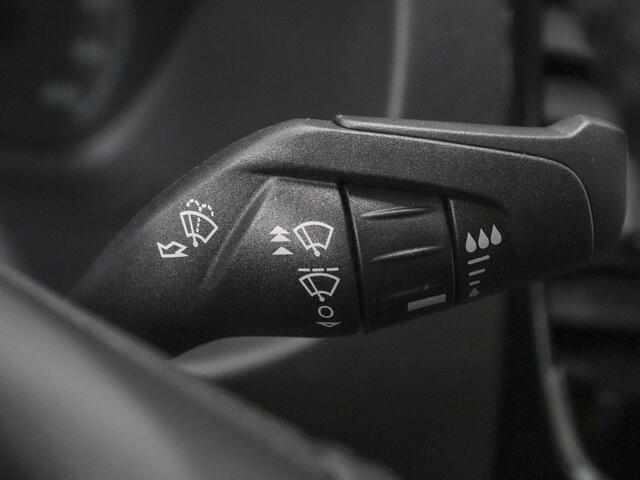 Ford TRANSIT 310 2.0 TDCI L2H2 Trend Automaat Navigatie Trekhaak 360° Camera Airco Cruise DAB+