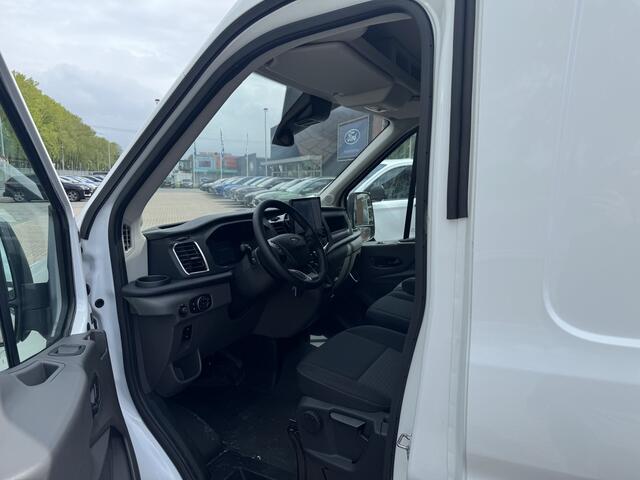 Ford TRANSIT 350 2.0 L3H2 Trend RWD | 3500 kg trekgewicht | 360 camera | Trekhaak |
