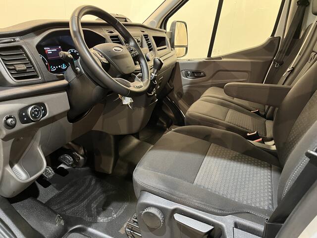 Ford TRANSIT 2.0 TDCI L4 Trend 130 PK RWD Bakwagen / Sorensen Laadklep / Meubelbak / Euro 6 / Airco / Cruise Control / 3-Zits / 18.700 KM !!