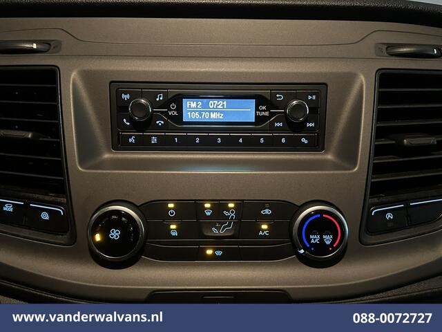 Ford TRANSIT 2.0 TDCI 130pk Bakwagen Laadklep Euro6 Airco | Cruisecontrol | Verwarmde voorruit Bijrijdersbank