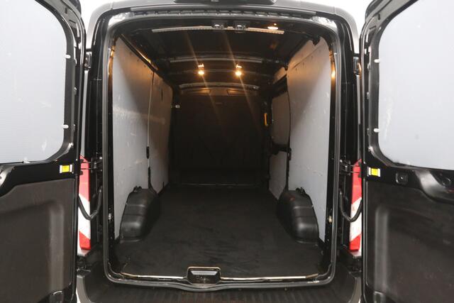 Ford TRANSIT 2.0 TDCI L2H2 | Airco | Cruise | Camera | 3 Zits | Carplay | Parkeersens.