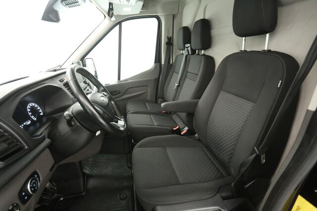Ford TRANSIT 2.0 TDCI L2H2 | Airco | Cruise | Camera | 3 Zits | Carplay | Parkeersens.