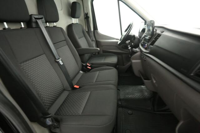 Ford TRANSIT 2.0 TDCI L2H2 | Airco | Cruise | Camera | 3 Zits | Carplay | Parkeersens.