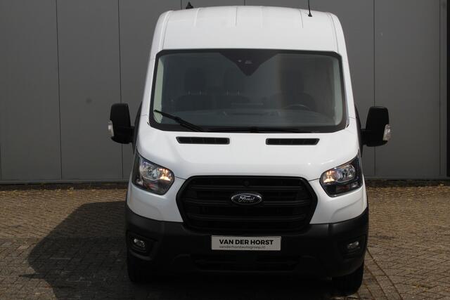Ford TRANSIT 350 2.0 TDCI L3H2 Trend Nette bedrijfswagen die u nog jaren van dienst kan zijn ! Navigatie, Cruise Controle, Airco, Stoelverwarming, PDC V/A,