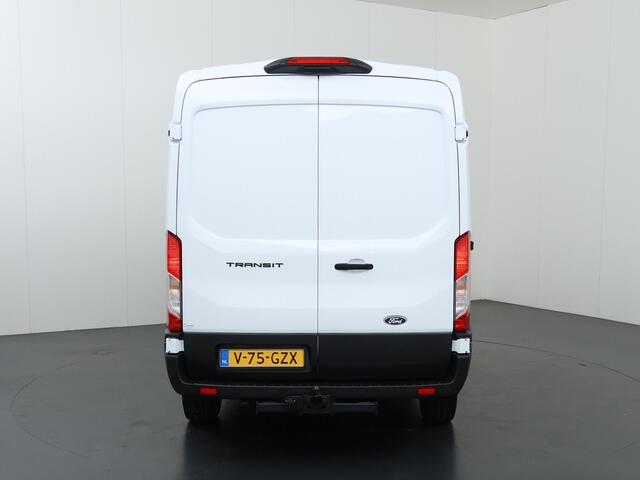 Ford TRANSIT 350 | 2.0 TDCI | L2 H2 | Trend Parkeercamera | 3-zits | Climate Control | Apple Carplay/Android Auto | BPM-vrij |