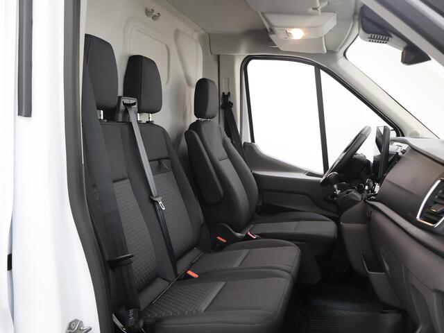 Ford TRANSIT 350 | 2.0 TDCI | L2 H2 | Trend Parkeercamera | 3-zits | Climate Control | Apple Carplay/Android Auto | BPM-vrij |