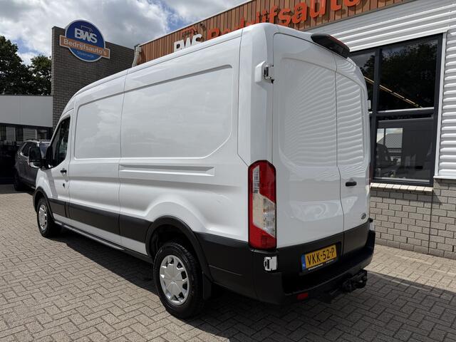 Ford TRANSIT 350 2.0 TDCI L3H2 Trend RWD / trekhaak 2800 kg ! / vaste prijs rijklaar ¤ 18.950 ex btw / lease vanaf ¤ / airco / cruise / stoelverwarming / camera / euro 6 / bpm vrij
