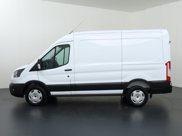 Ford TRANSIT 350 | 2.0 TDCI | L2 H2 | Trend | Parkeercamera | 3-zits | Climate Control | Apple Carplay/Android Auto | BPM-vrij |