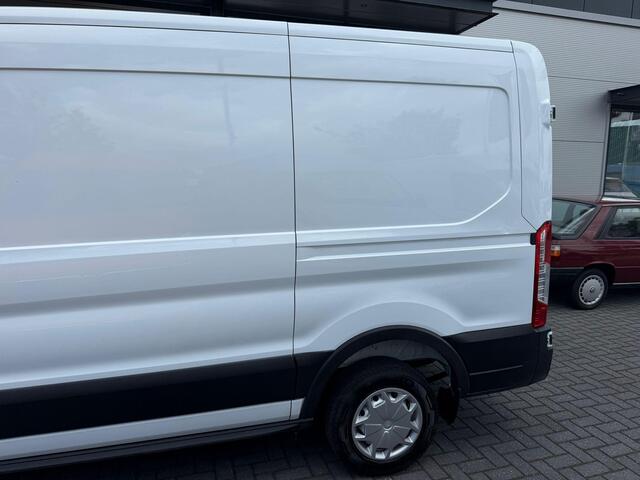 Ford TRANSIT 310 2.0 TDCI L2H2 Trend motorschade, voorschade, airco, cruise, btw