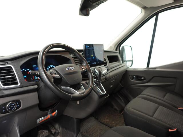 Ford TRANSIT 330 2.0 TDCI L3H2 Trend Automaat Navigatie Camera Carplay Trekhaak Cruise control Airco