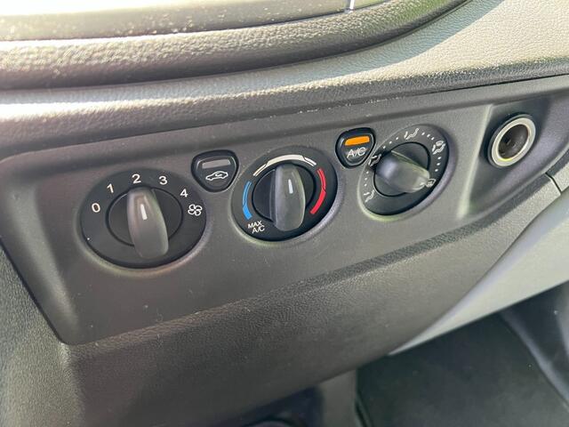 Ford TRANSIT 290 2.0 L2 H2 130 PK Trend Airco, navi