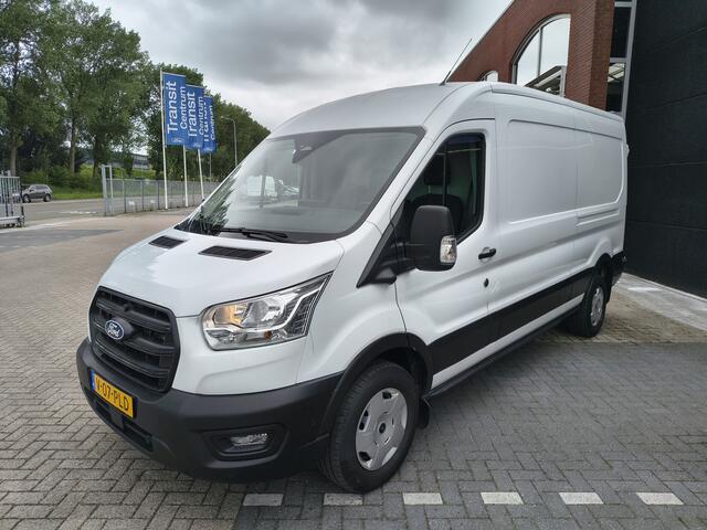 Ford TRANSIT 350 2.0 TDCI 130 pk L3H2 Trend RWD | Trekhaak | Adapt. cruise | 360° Camera | Voorruitverw. | 3-zits | BPM vrij | 4 seiz. banden