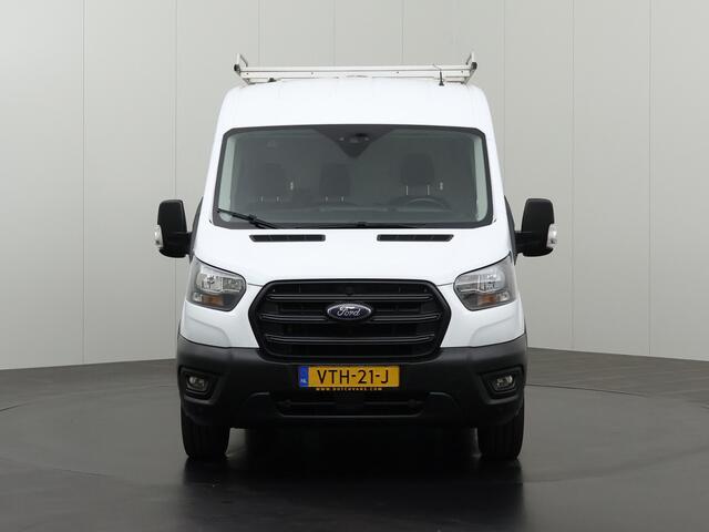 Ford TRANSIT 2.0TDCI 130PK L3H2 | Imperiaal | Trekhaak | Airco | Cruise | 3-Zits | Betimmering