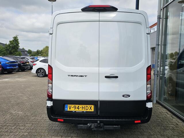 Ford TRANSIT 310 2.0 TDCI L2H2 Trend Achteruitrijcamera | Betimmerde Laadruimte | Trekhaak | Airco | Navigatie | Adaptieve Cruise Control | Stoelverwarming etc.