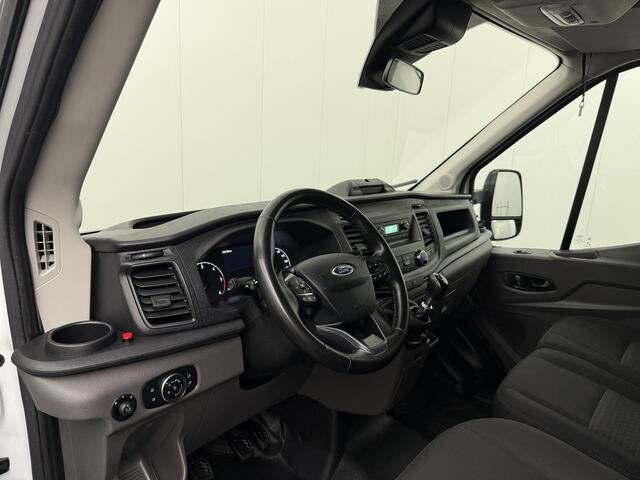 Ford TRANSIT Bakwagen+Laadklep | Dubbellucht | Airco | Cruise | 3-Zits