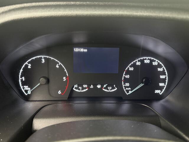 Ford TRANSIT Bakwagen+Laadklep | Dubbellucht | Airco | Cruise | 3-Zits