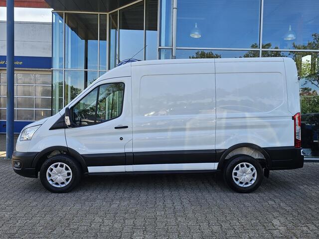 Ford TRANSIT 350 2.0 TDCI L2H2 Trend 12.500 KM | BPM Vrij | Trekhaak | Achteruitrijcamera | Lane assist | Cruise control | Apple carplay / Android auto | Nette auto!