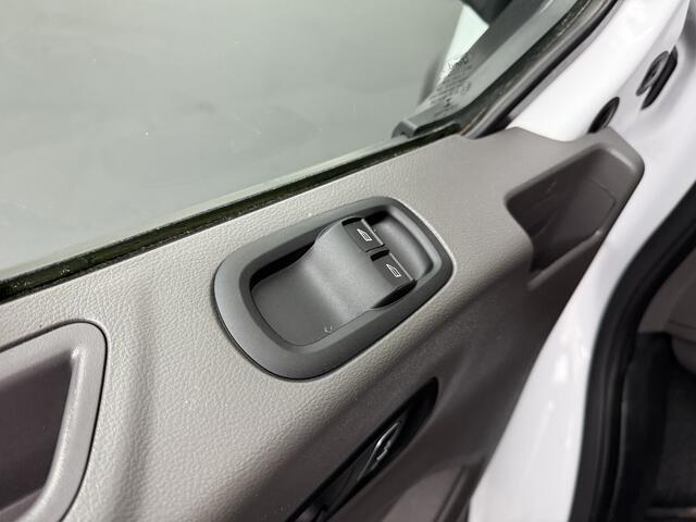 Ford TRANSIT Bakwagen+Laadklep | Airco | Cruise | 3-Zits