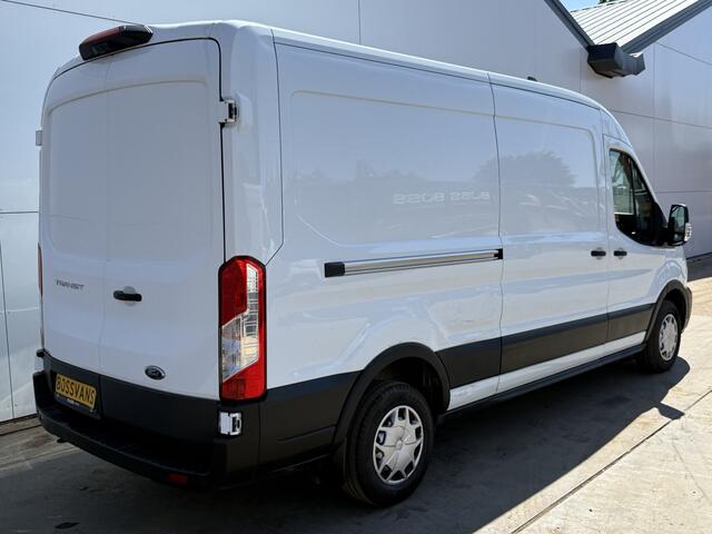 Ford TRANSIT 2.0 TDCI 130PK L3H2 Airco Cruise control Parkeersensoren v+a Camera Voorruitverwarming