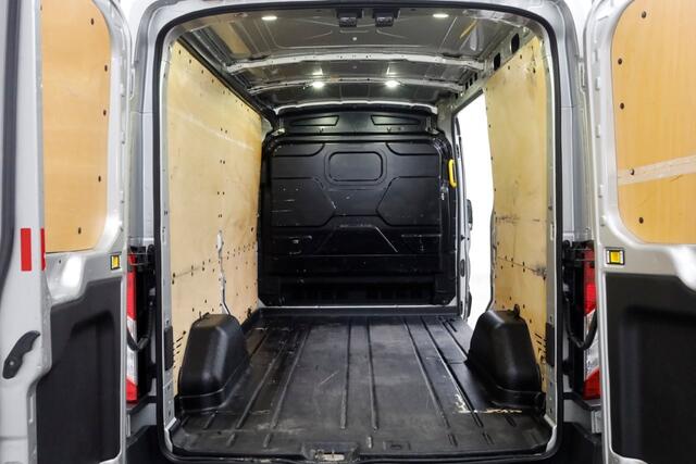 Ford TRANSIT 290 2.0 TDCI 130pk E6 L2H2 Trend Airco/Camera/Imperiaal 10-2017