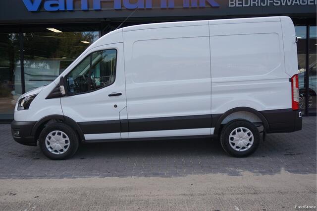 Ford TRANSIT 350M 105PK L2H2 BPM VRIJ!! 12" Sync 4 Apple CP/Android A. Camera, Trekhaak!! NR. A19