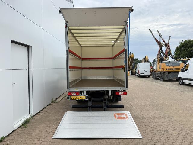 Ford TRANSIT 2.0 TDCI 130PK Laadklep Airco Bakwagen Cruise Control Lane Assist Koffer Meubelbak