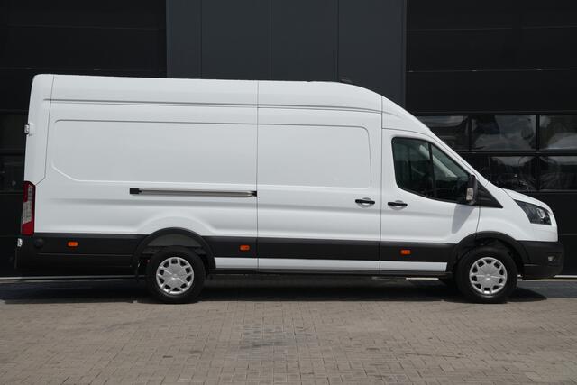Ford TRANSIT 350 2.0 TDCI L4H3 Trend RWD 130pk - Navi - PDC - Stoelverwarming - Elektr. bestuurdersstoel - Rijklaar