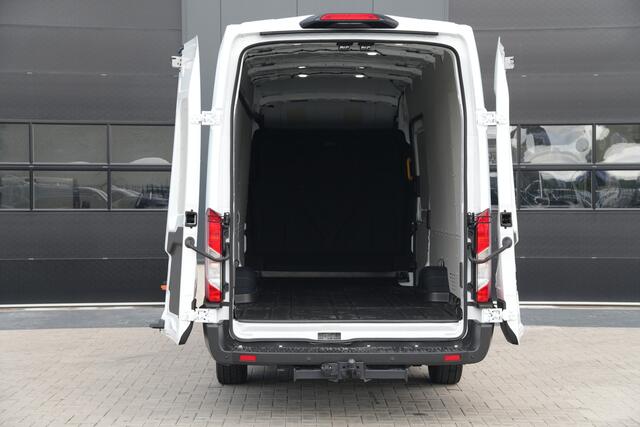 Ford TRANSIT 350 2.0 TDCI L4H3 Trend RWD 130pk - Navi - PDC - Stoelverwarming - Elektr. bestuurdersstoel - Rijklaar