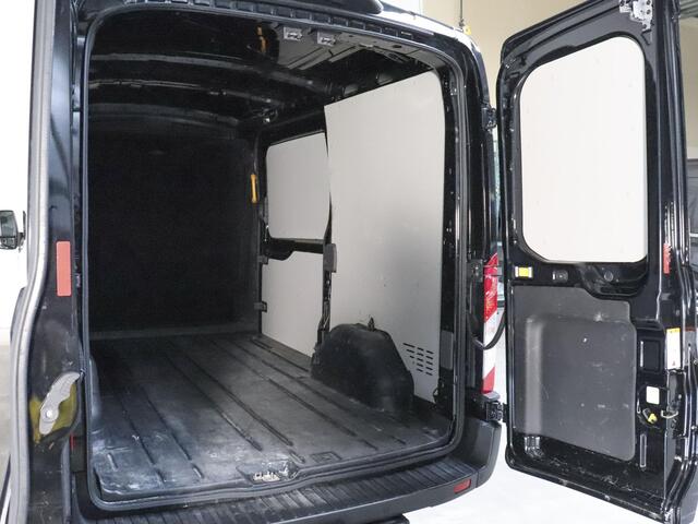 Ford TRANSIT 290 2.0 TDCI L2H2 Trend Airco Navigatie Bluetooth Camera Cruise Control Trekhaak