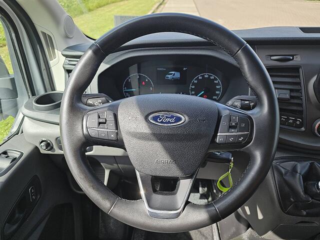 Ford TRANSIT 310 2.0 TDCI L3H2 Trend Cruise Control, Airco, Pdc, Camera, Lane-assist, Stoelverwarming, Euro6 131 PK!
