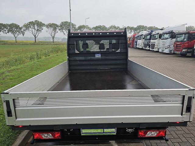 Ford TRANSIT 330 2.0 L2H1 Open Laadbak Cruise control, Airco, Enkele cabine, 130Pk, 1e Eigenaar, Onderhouds-Historie, 3-Zits